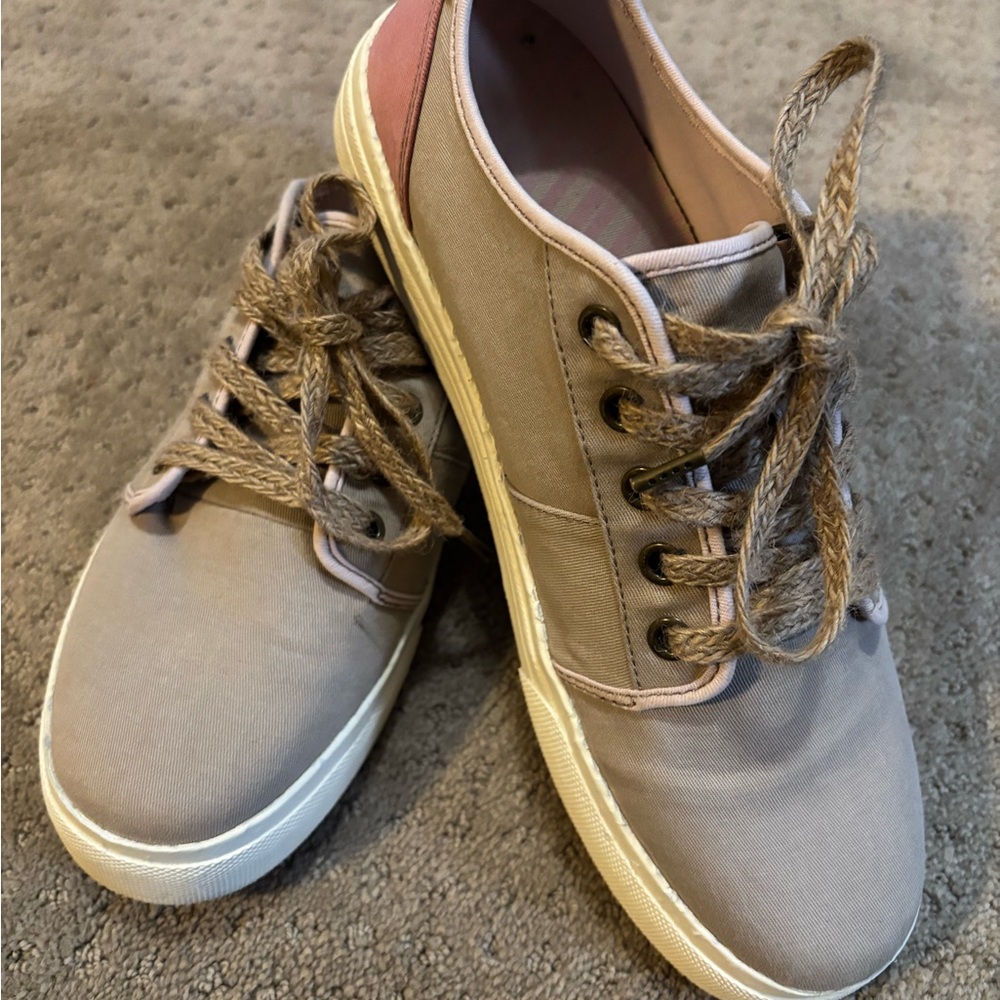 Stylish Tan and Pink Taos Casual Sneakers